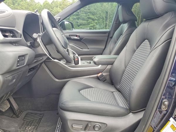 2026 TOYOTA HIGHLANDER