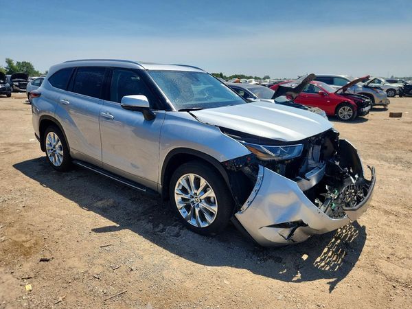 2024 TOYOTA HIGHLANDER