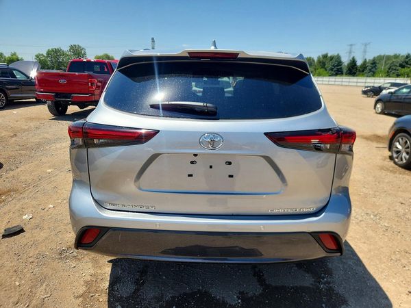 2024 TOYOTA HIGHLANDER
