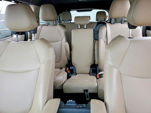 2021 TOYOTA SIENNA XLE Plus Package