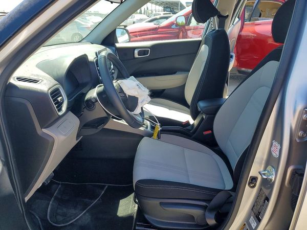 2025 HYUNDAI VENUE SEL, Limited