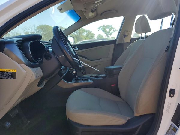 2015 KIA OPTIMA GL - Middle-low