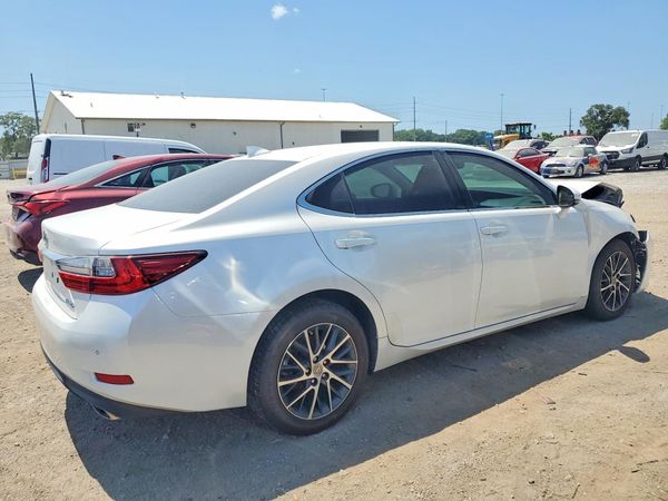 2017 LEXUS ES 350