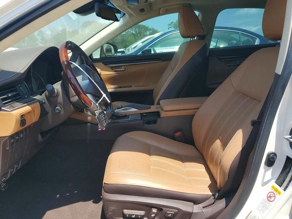 2017 LEXUS ES 350
