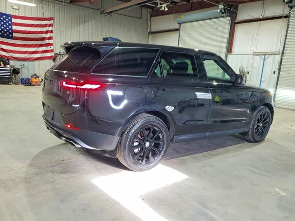 2025 LAND ROVER RANGE ROVER SPORT P360 SE
