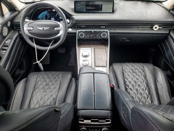 2023 GENESIS GV80
