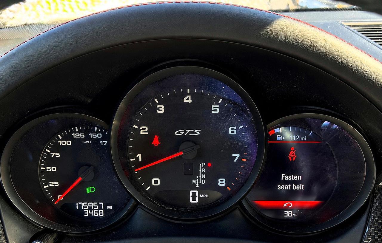 2018 PORSCHE MACAN Macan GTS