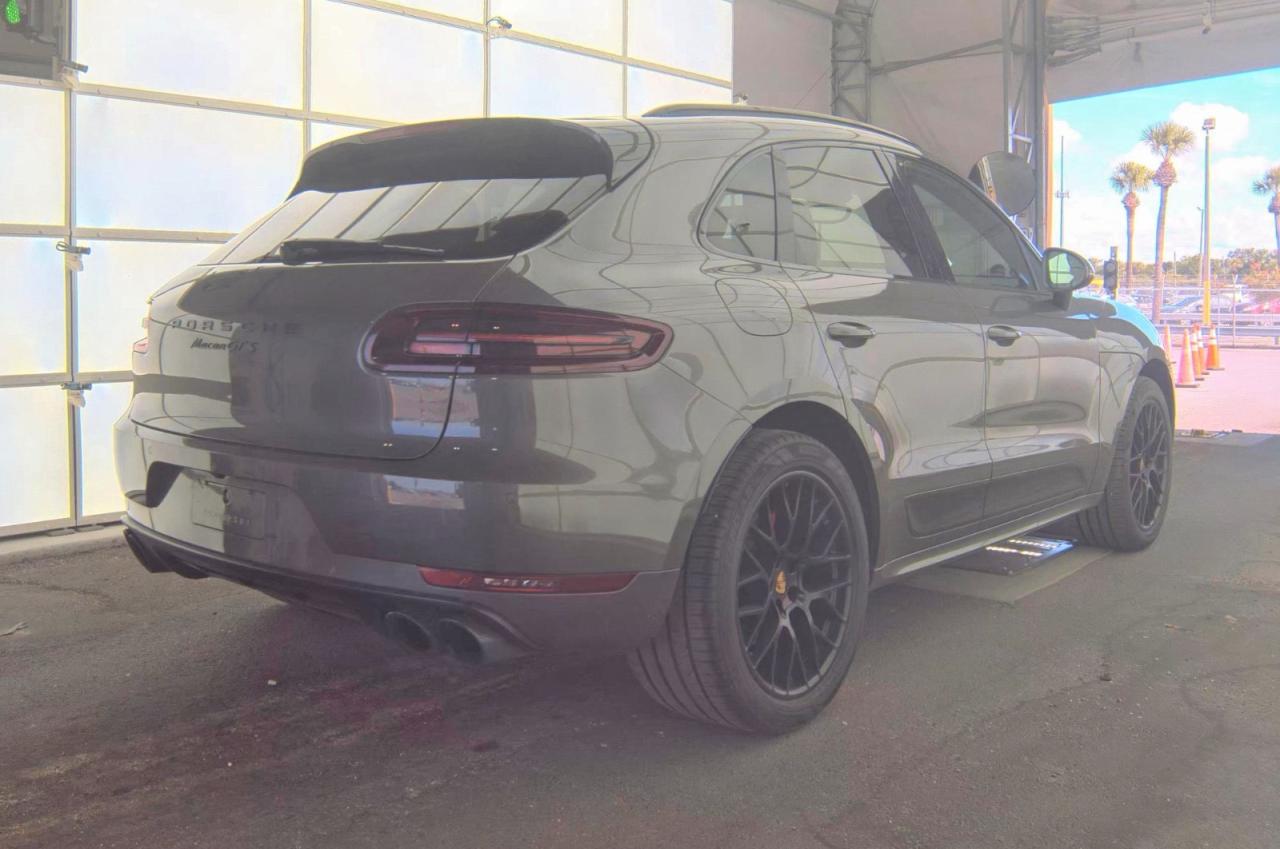 2018 PORSCHE MACAN Macan GTS