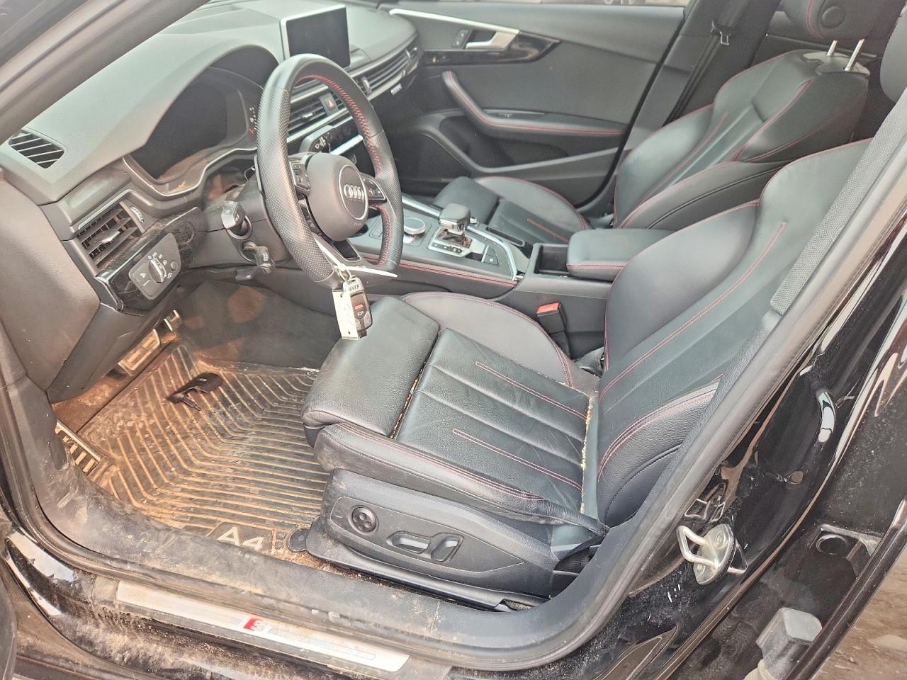 2019 AUDI A4 quattro Premium Plus