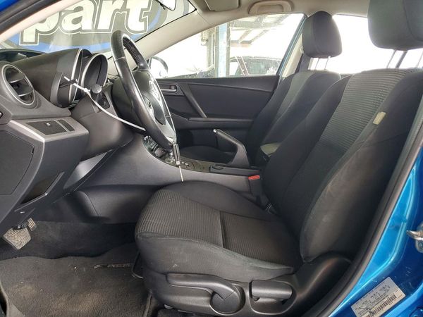 2012 MAZDA 3 Touring/GS