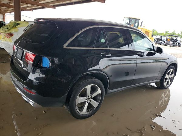 2019 MERCEDES-BENZ GLC GLC300
