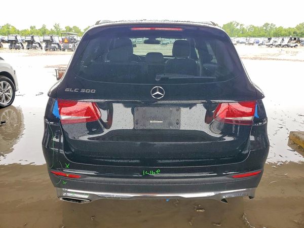 2019 MERCEDES-BENZ GLC GLC300