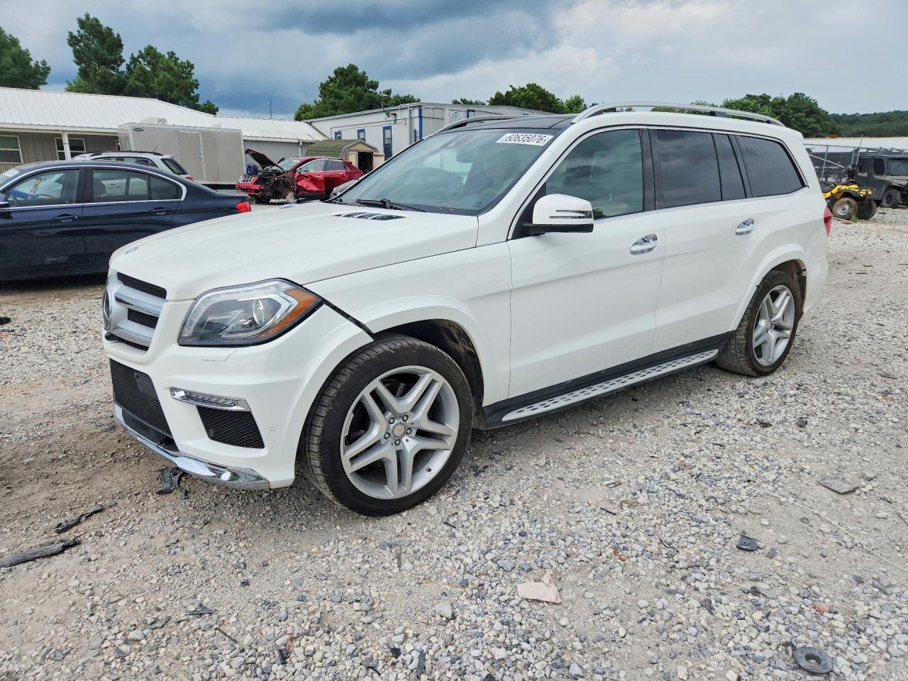 2016 MERCEDES-BENZ GL550