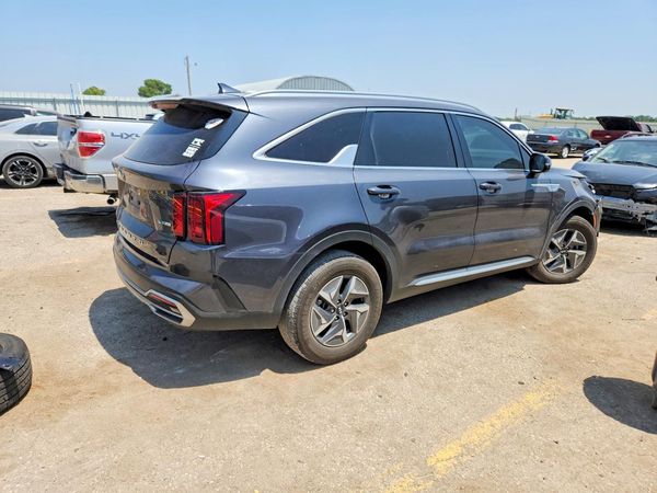 2021 KIA SORENTO