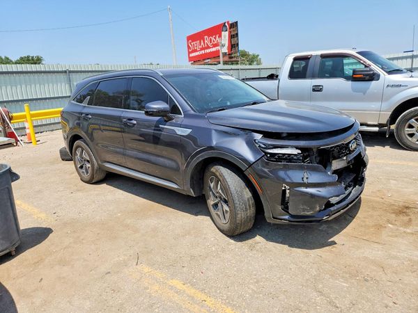 2021 KIA SORENTO