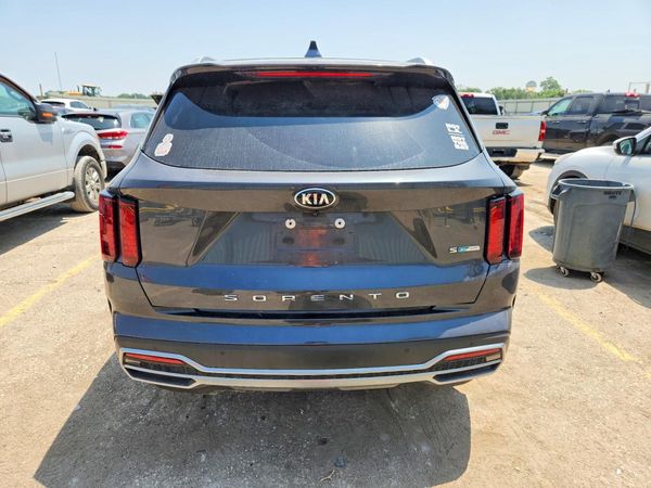 2021 KIA SORENTO