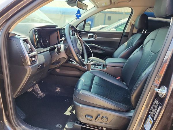 2021 KIA SORENTO
