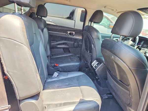 2021 KIA SORENTO