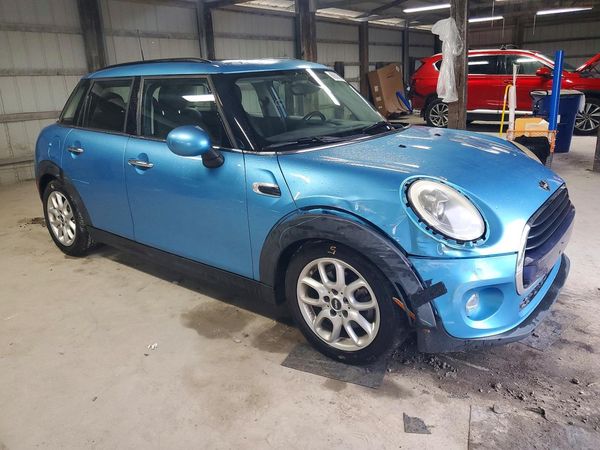 2016 MINI COOPER