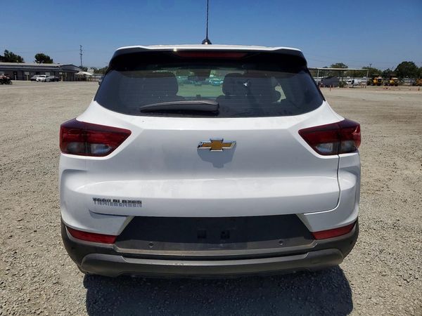 2021 CHEVROLET TRAILBLAZER LS