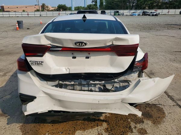 2021 KIA FORTE FE, LXS