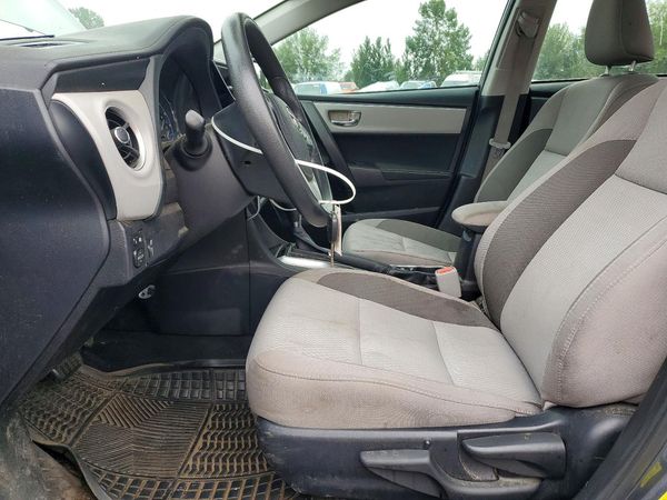2017 TOYOTA COROLLA