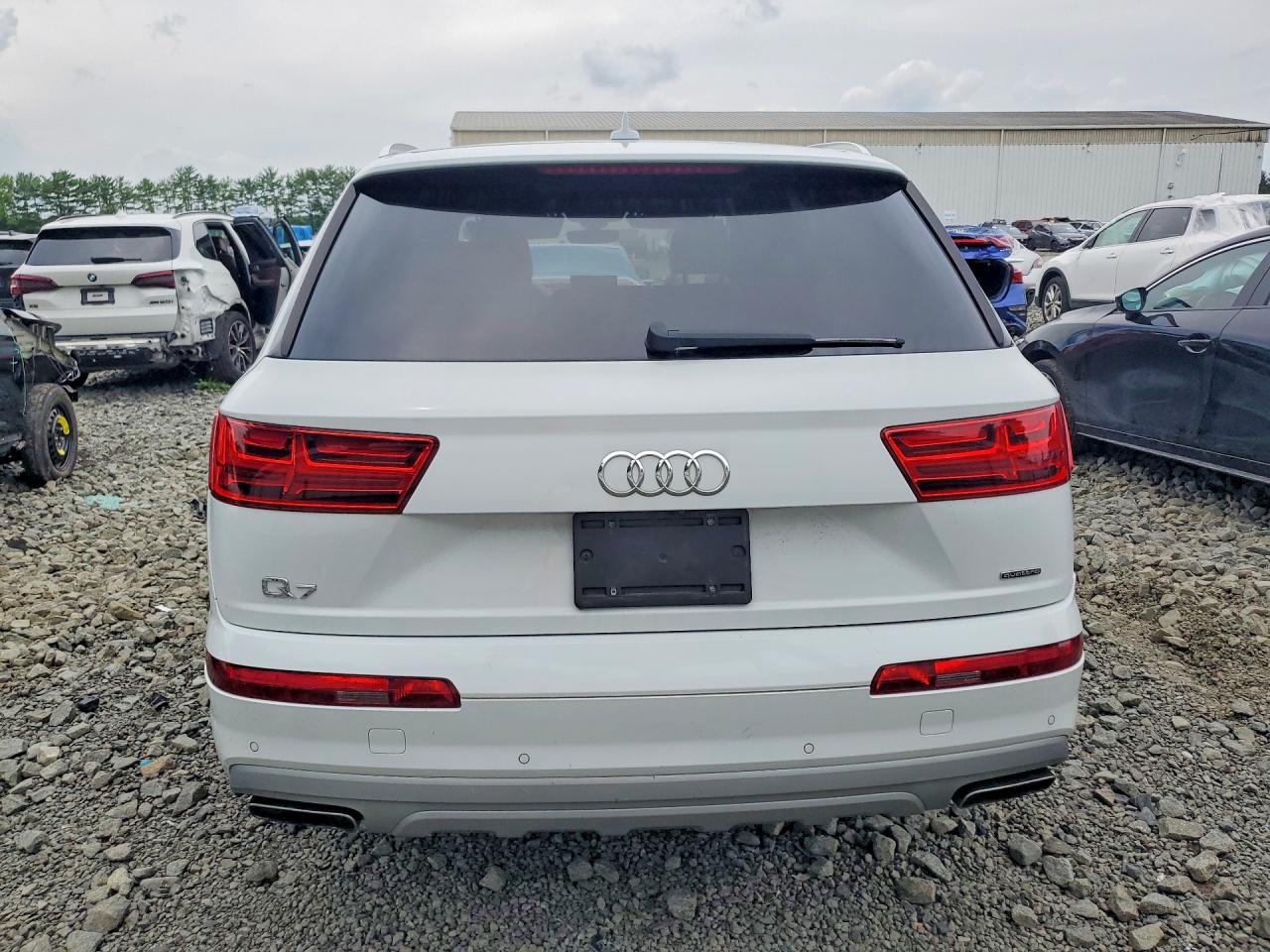 2018 AUDI Q7 quattro Premium