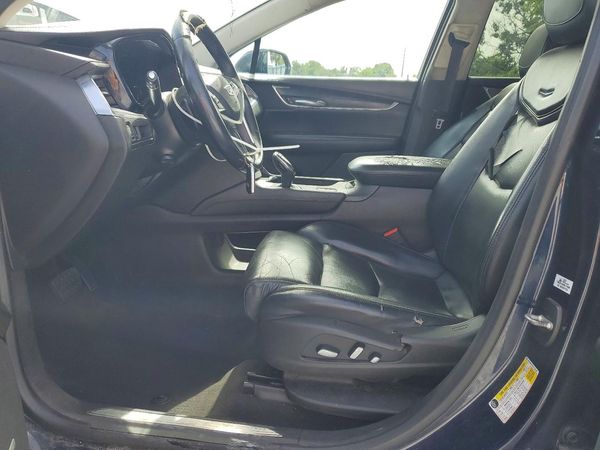 2017 CADILLAC XT5 Premium Luxury