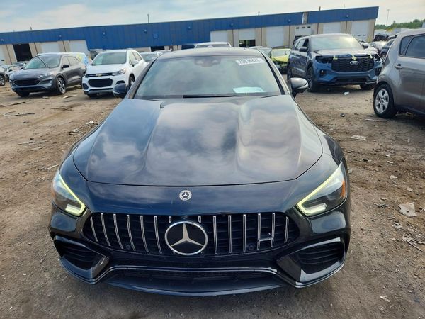 2019 MERCEDES-BENZ AMG GT