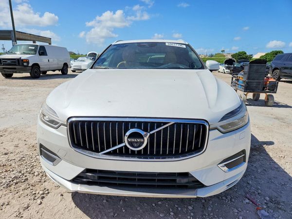 2019 VOLVO XC60 Inscription