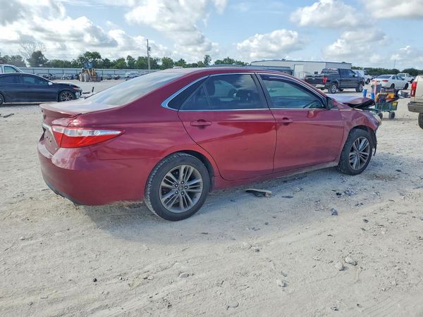 2017 TOYOTA CAMRY
