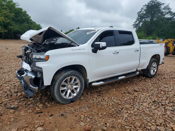 2021 CHEVROLET SILVERADO LTZ — Front 3/4