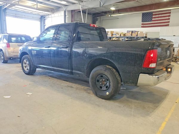 2024 RAM 1500 CLASSIC SLT / Warlock
