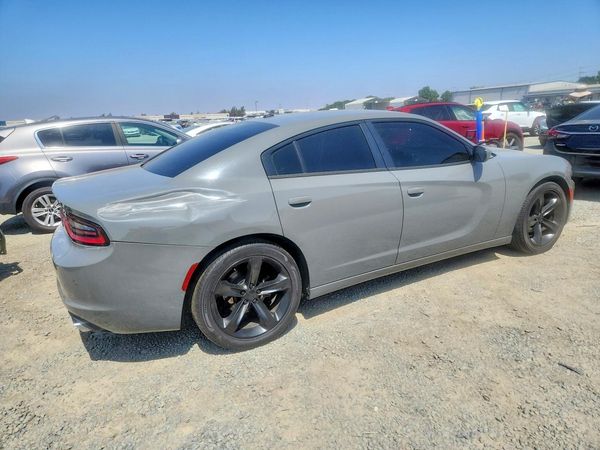 2019 DODGE CHARGER SXT