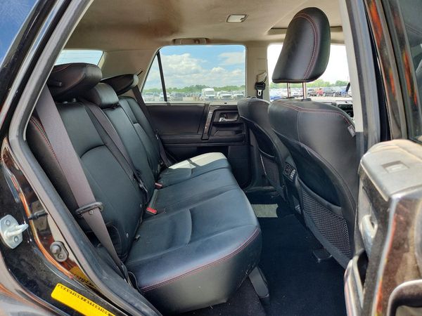 2020 TOYOTA 4RUNNER Base Grade