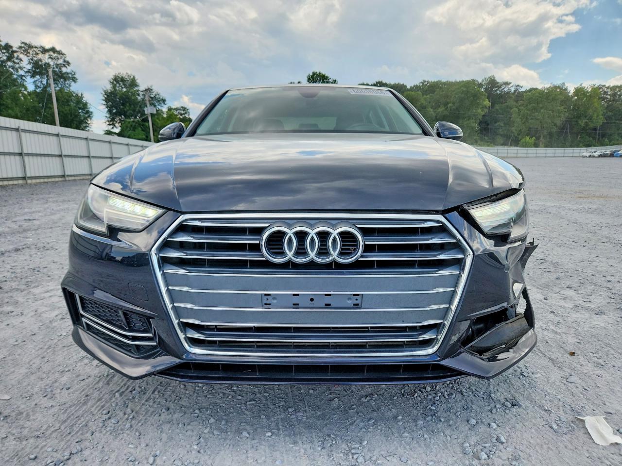 2018 AUDI A4 Premium