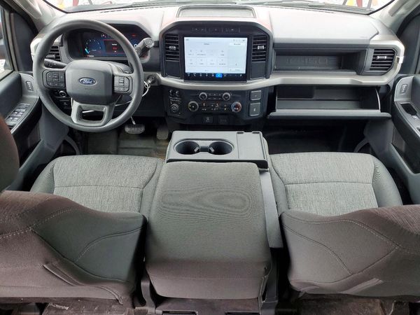 2024 FORD F150