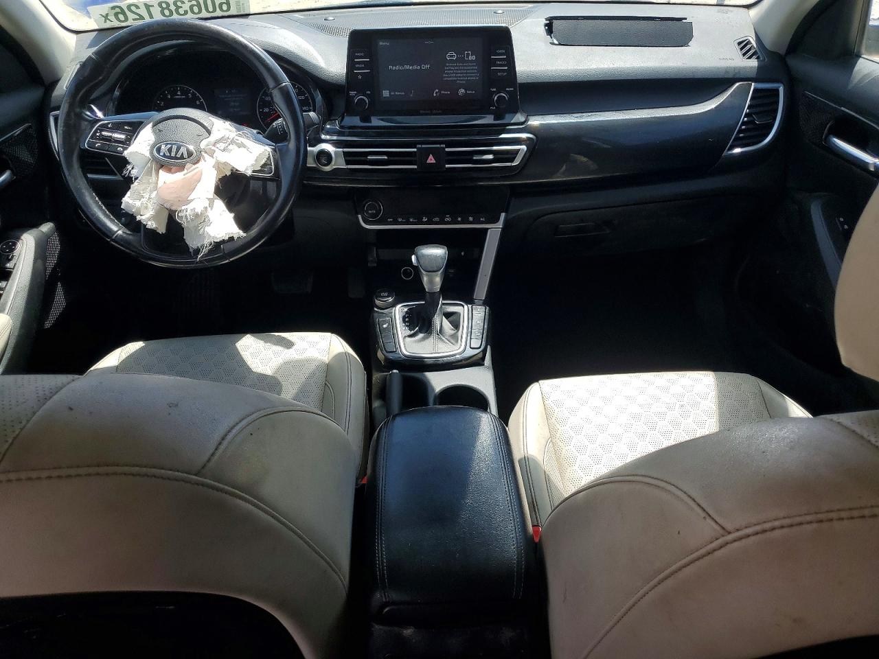 2021 KIA SELTOS EX