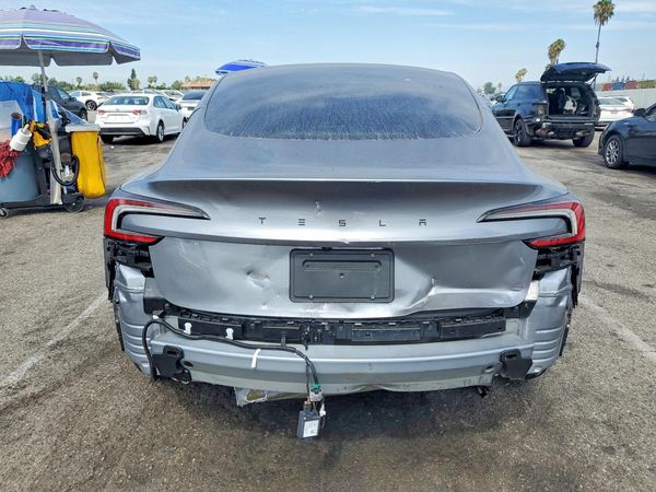 2026 TESLA MODEL 3
