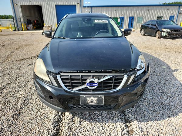2012 VOLVO XC60