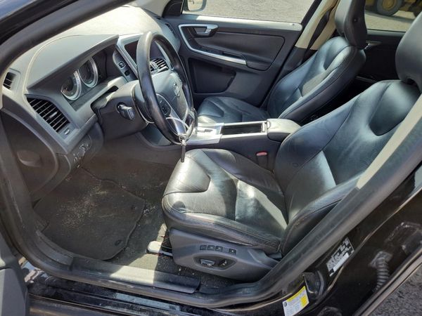 2012 VOLVO XC60