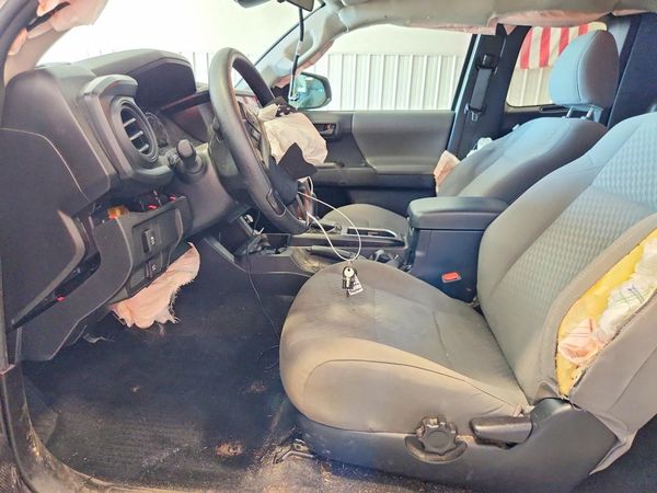 2023 TOYOTA TACOMA SR5 — DENT