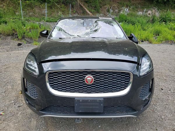 2020 JAGUAR E-PACE SE