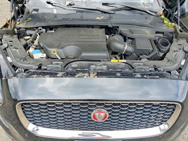 2020 JAGUAR E-PACE SE