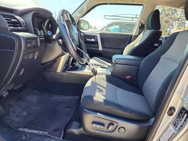 2017 TOYOTA 4RUNNER
