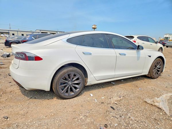 2020 TESLA MODEL S