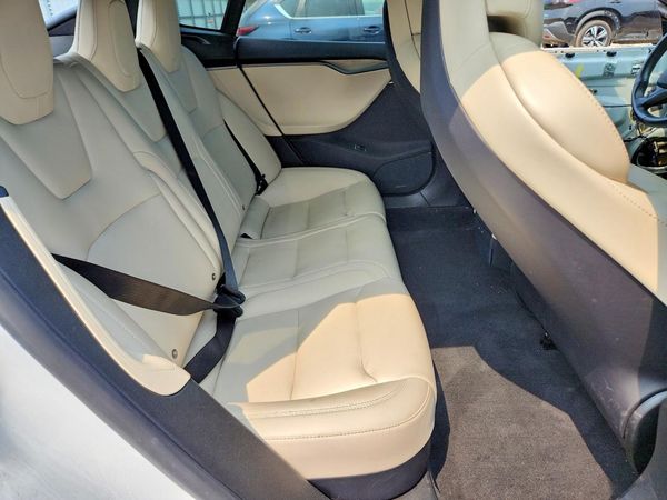 2020 TESLA MODEL S