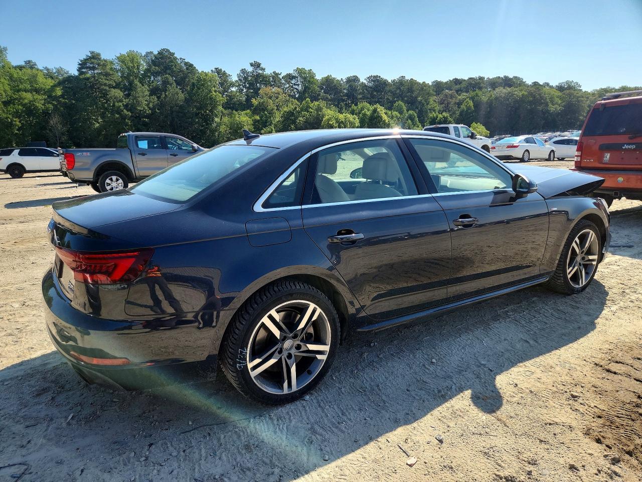 2018 AUDI A4