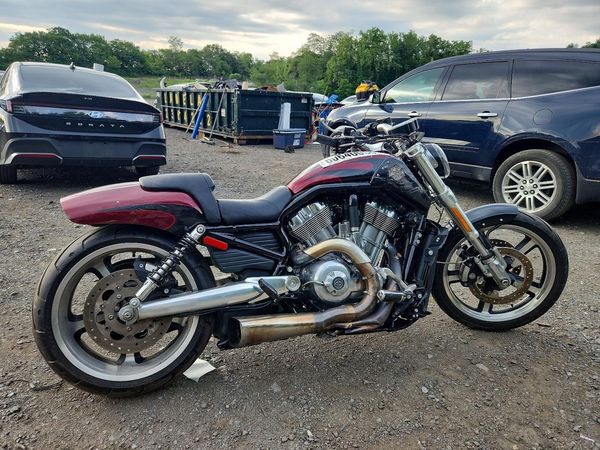2015 HARLEY-DAVIDSON VRS