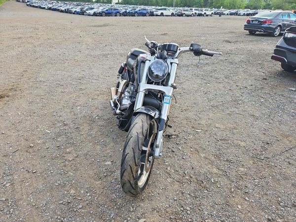 2015 HARLEY-DAVIDSON VRS